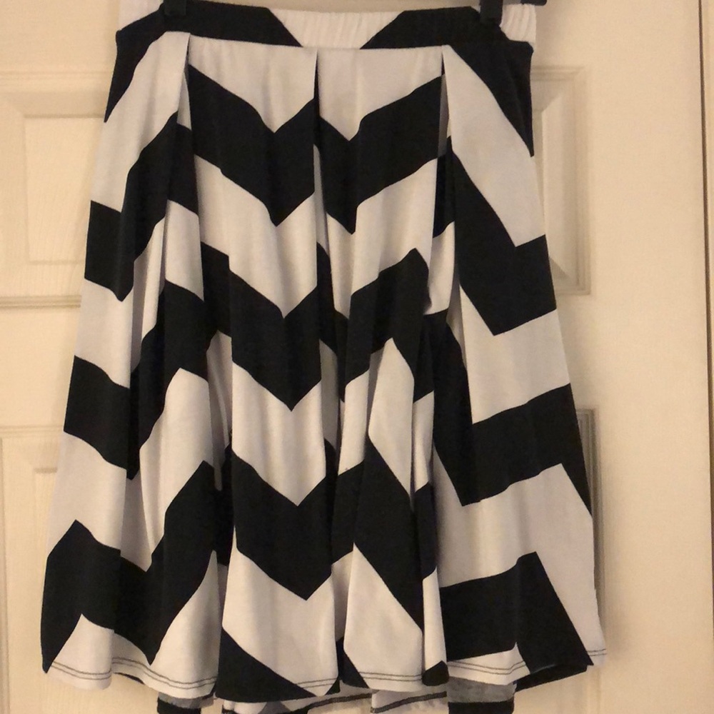 LuLaRoe Madison Skirt